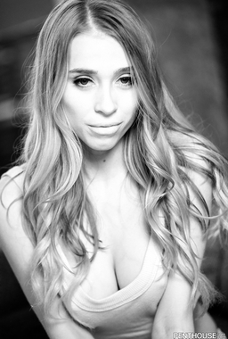 Riley Anne Xxx Erotica