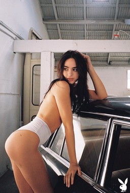 Naked Girls Love Cars
